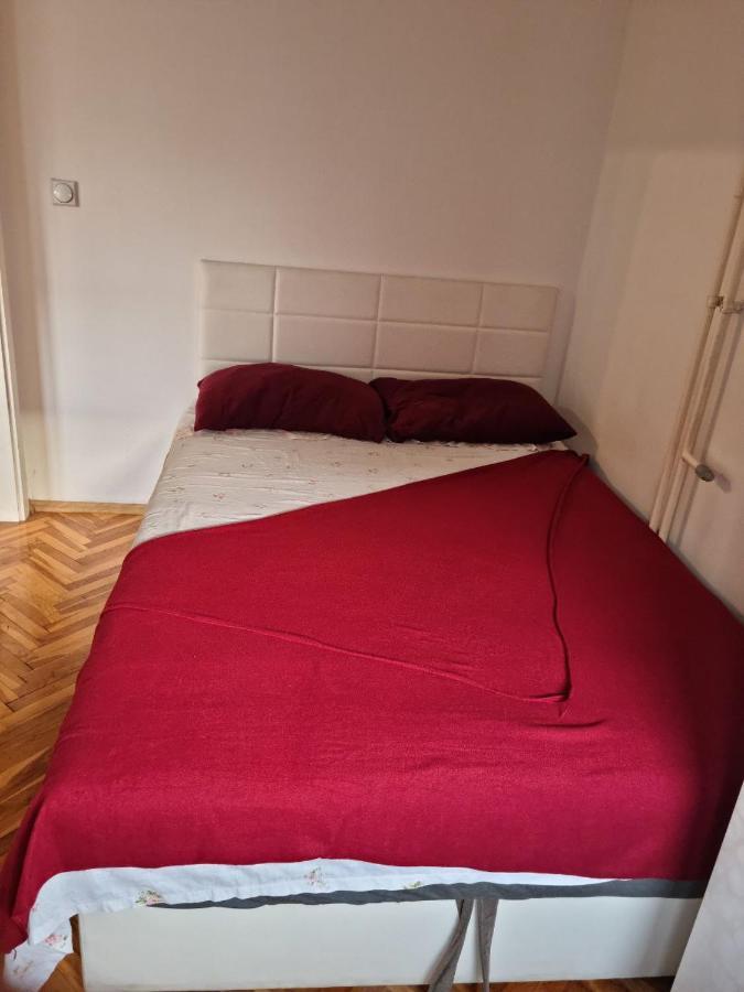 Empire Apartments Szkopje Kültér fotó